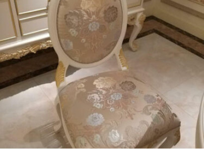 1x Chair Throne Armchair Set Dining room Designer Wood Antique Style Baroque Rococo